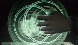 Manipulate Hologram With Leap Technology