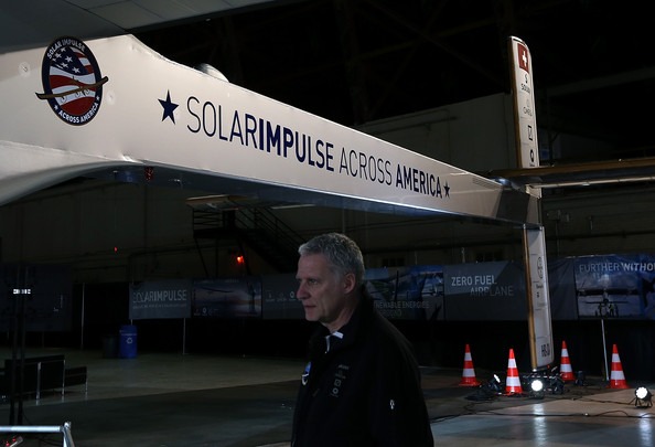 Solar+Impulse+Aircraft+Fly+Across+Fueled+Only+LpEpJGjnJwSl