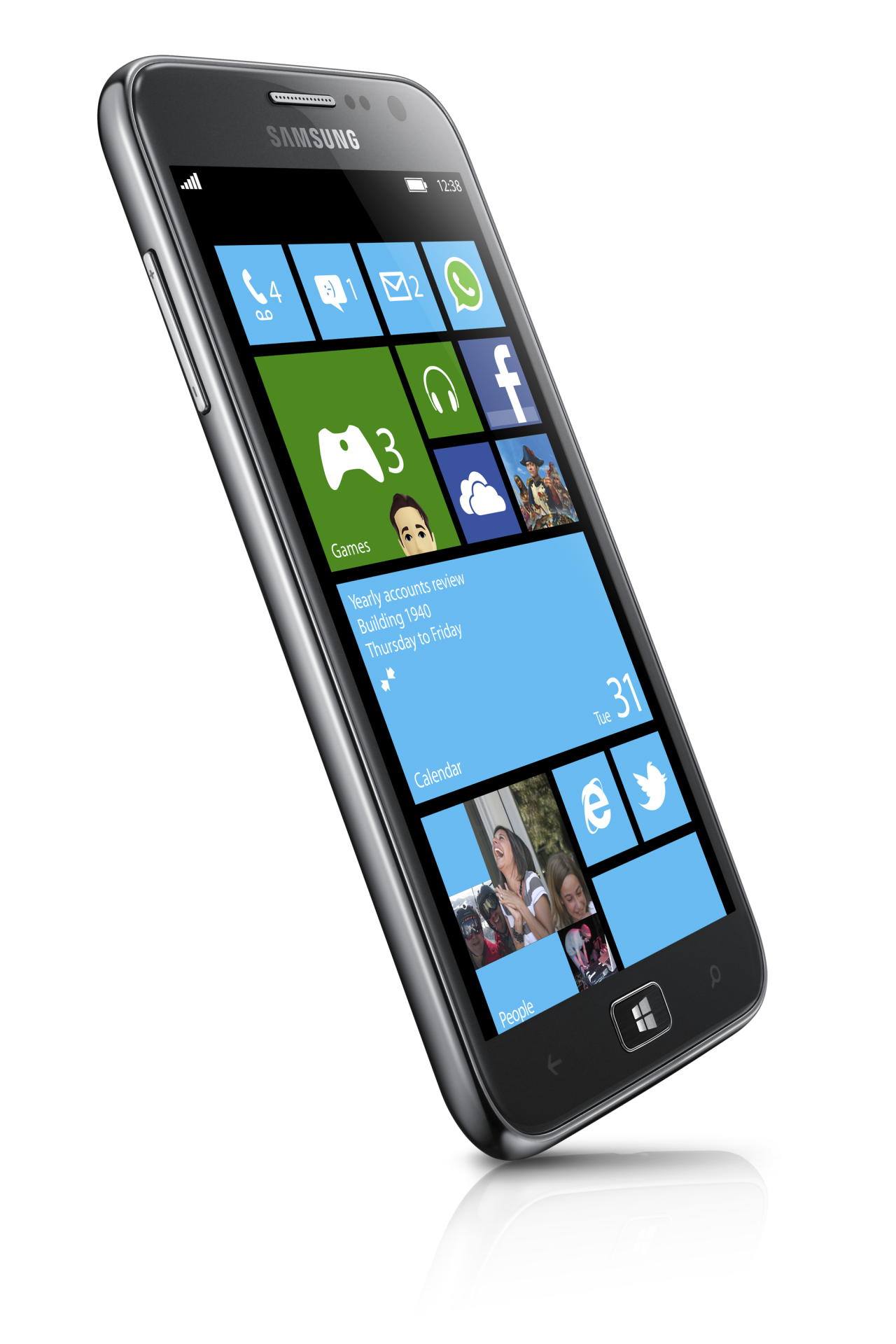 159592_GT-I8750_Dynamic3_black_Dynamic_Online