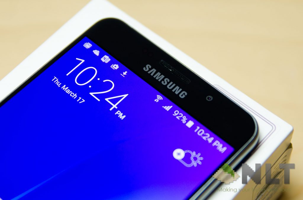 Galaxy A7 (6)