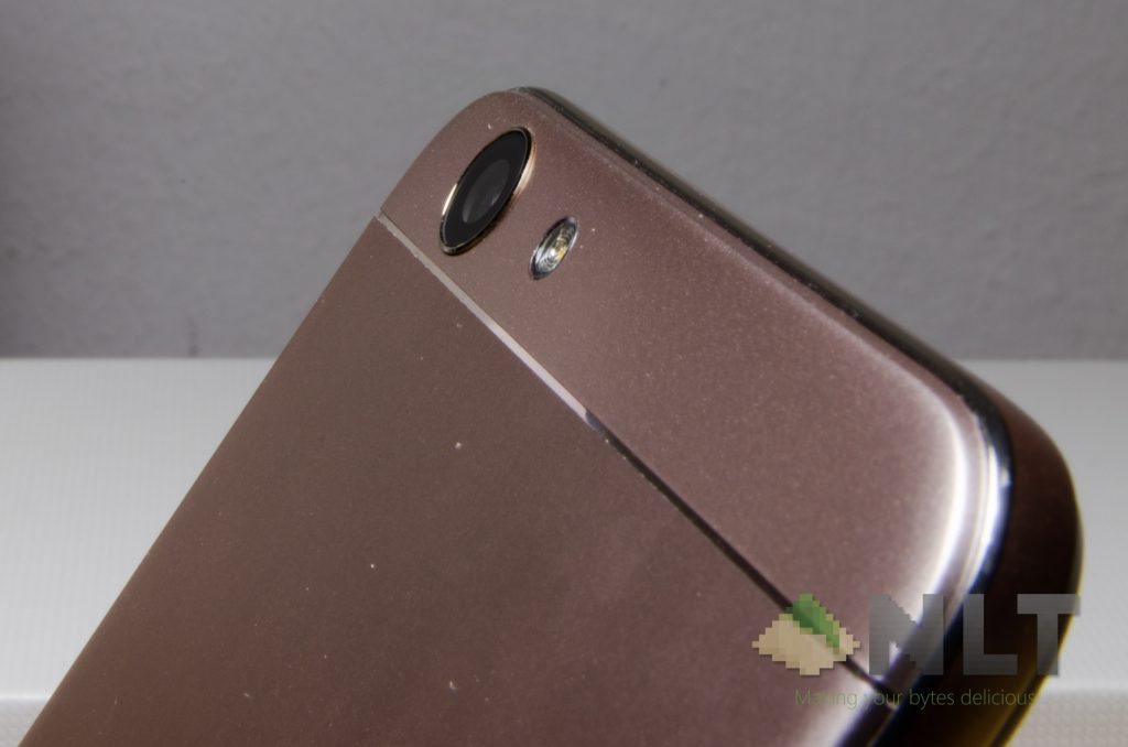 OPPO F1s (30)