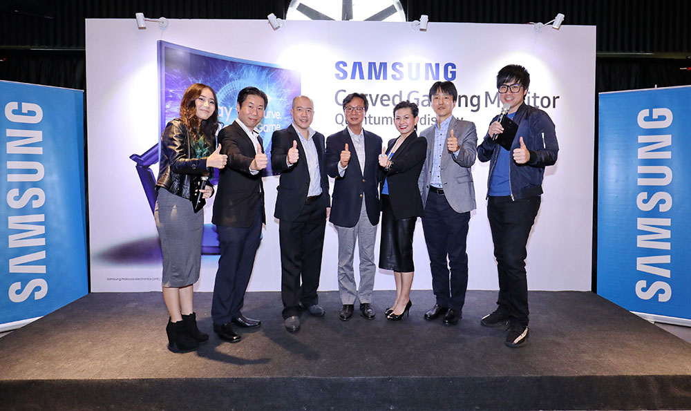 Samsung CFG70