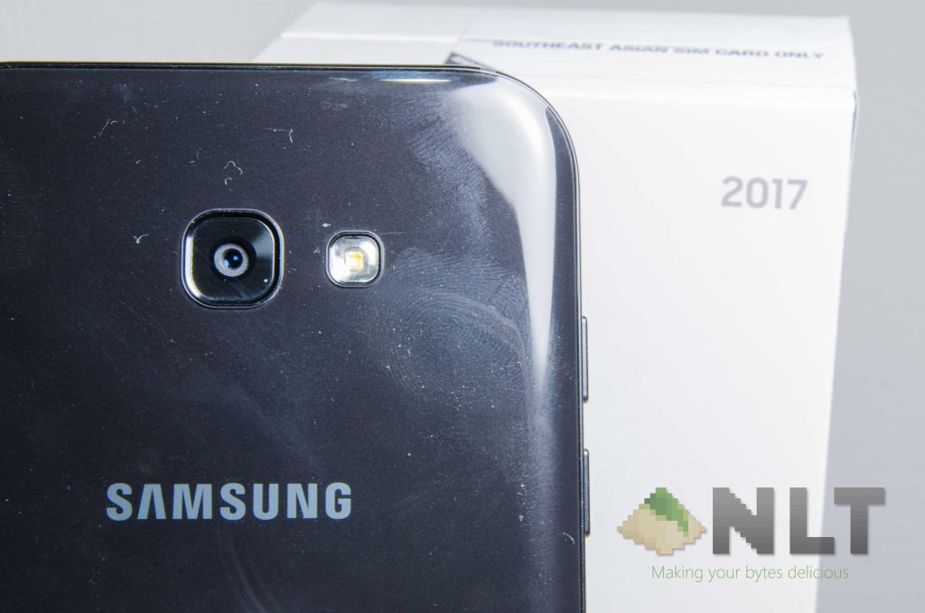 Galaxy A7 (2017)