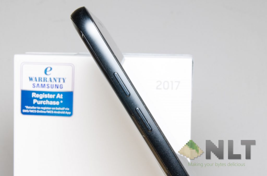 Galaxy A7 (2017)