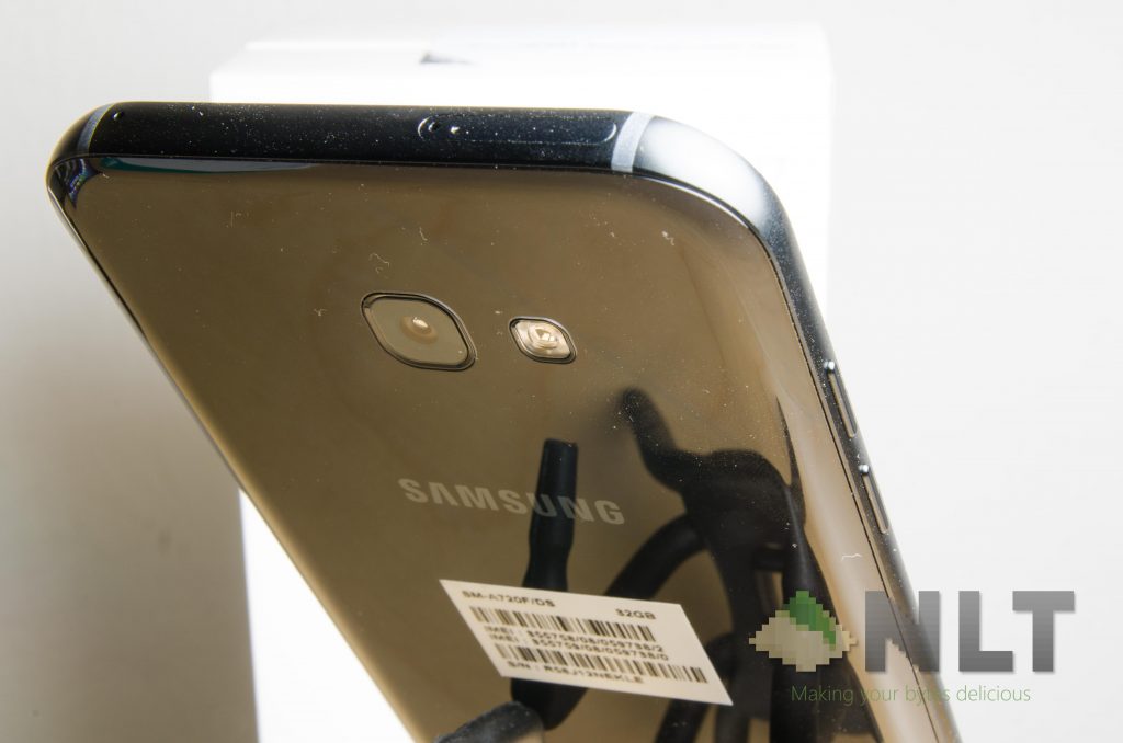 Galaxy A7 (2017)