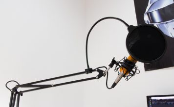 condenser microphone