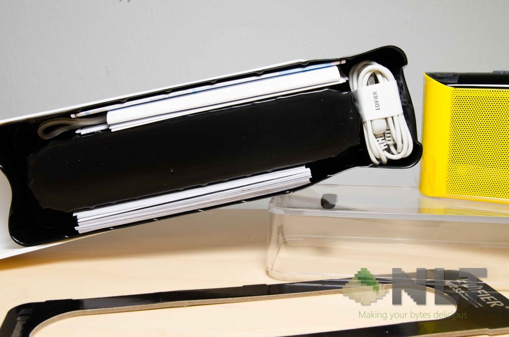 Edifier MP233
