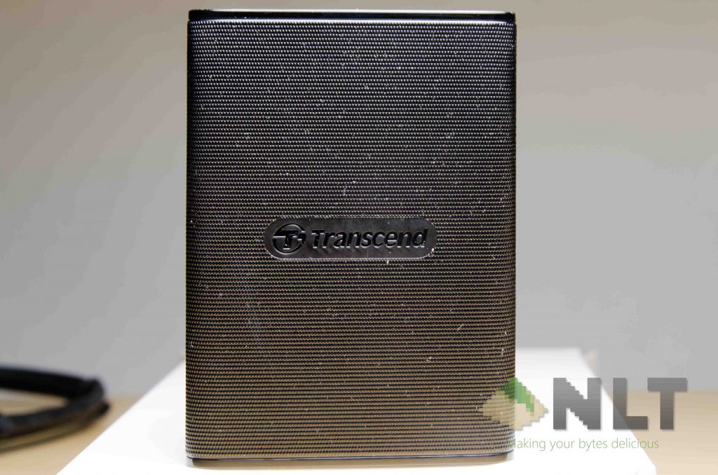 Transcend ESD220C body