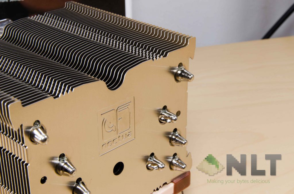Noctua NH-U9S pose