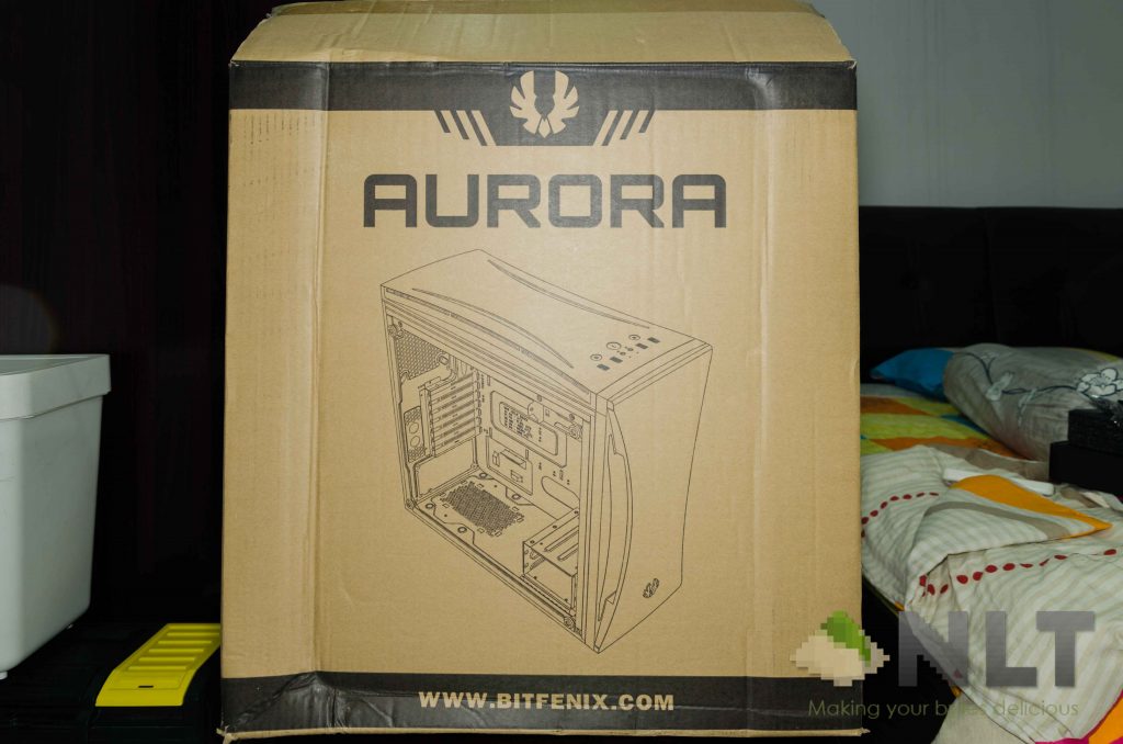 BitFenix Aurora front box