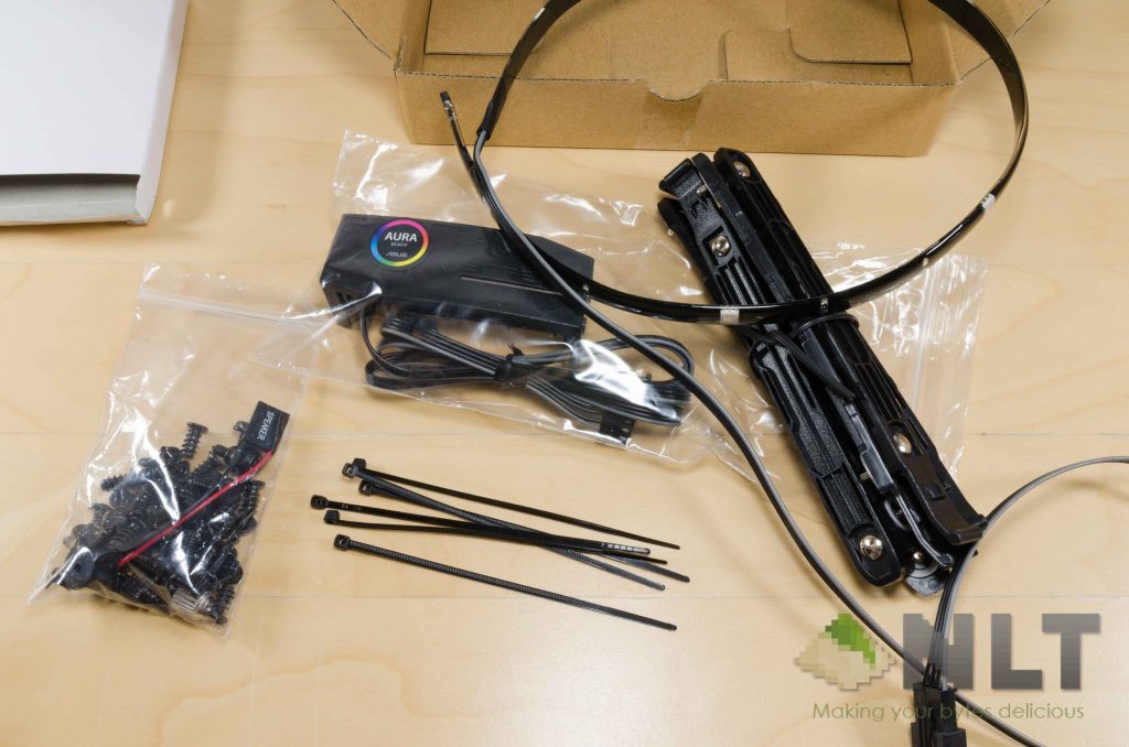 BitFenix Aurora accessories