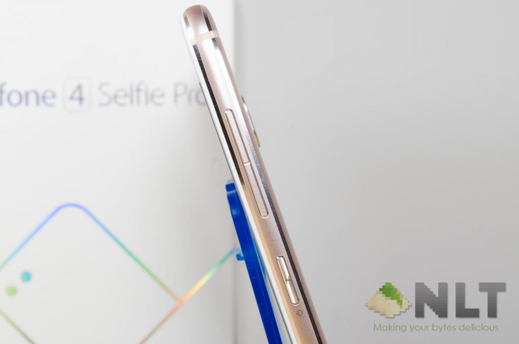 ASUS ZenFone 4 Selfie Pro