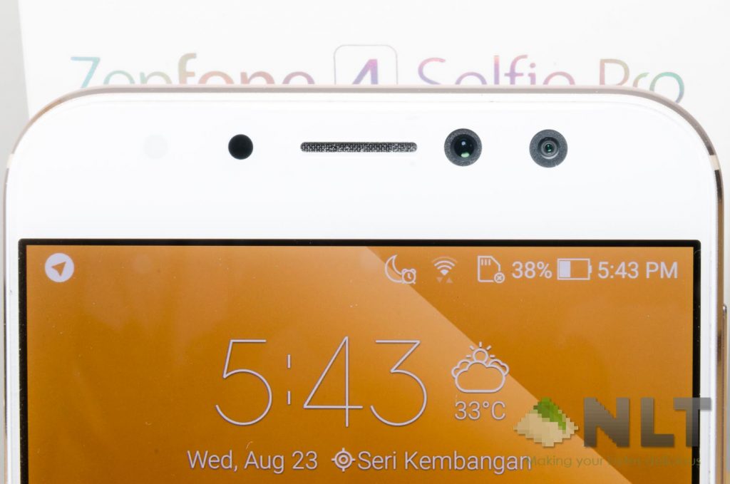 ASUS ZenFone 4 Selfie Pro