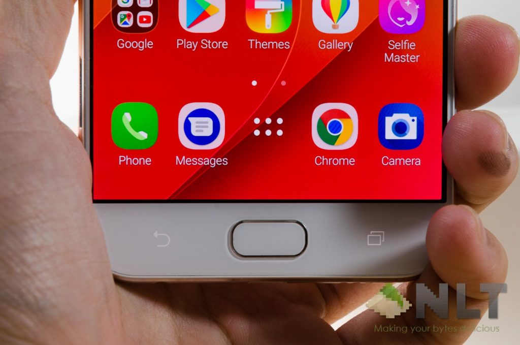 ASUS ZenFone 4 Selfie Pro