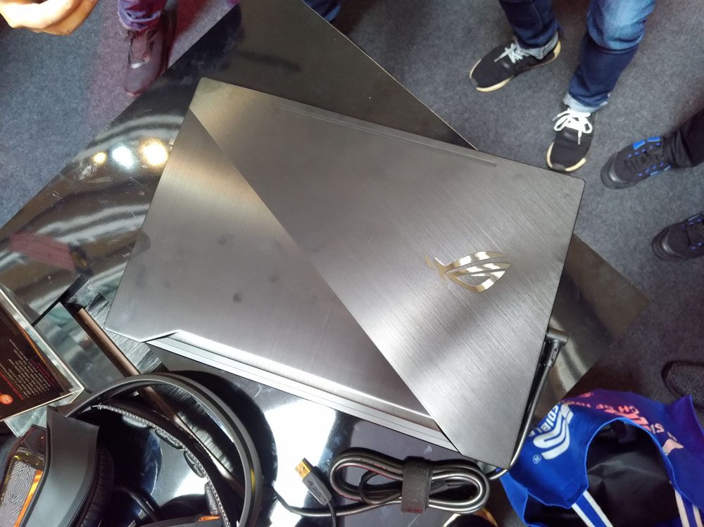 ASUS ROG GX501 Zephyrus; ROG GT51CH; STRIX GD30