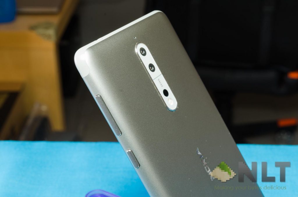 Nokia 8
