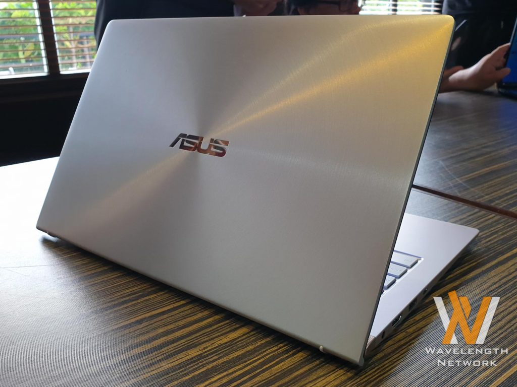 ASUS ZenBook 14 UX433