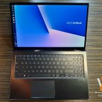 ASUS ZenBook Flip 15 UX562