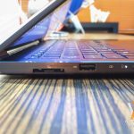 ASUS ZenBook Flip 15 UX562