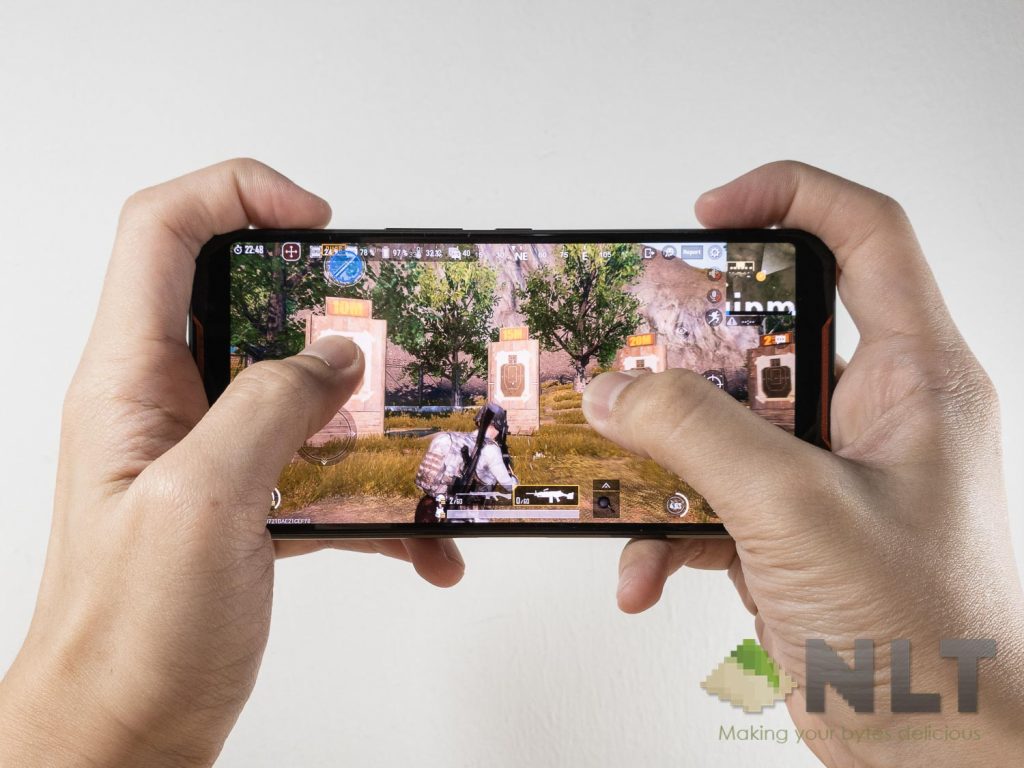 ASUS ROG Phone AirTriggers PUBG Mobile