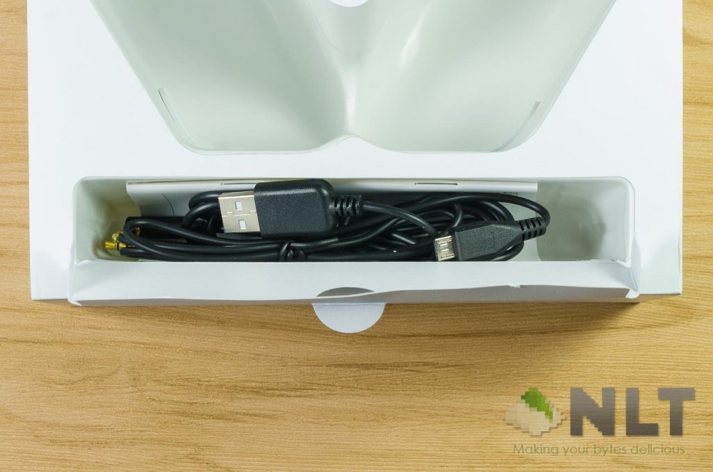 Edifier W820BT