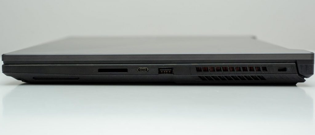Review - ASUS ROG Strix SCAR II GL704 RTX2070 29
