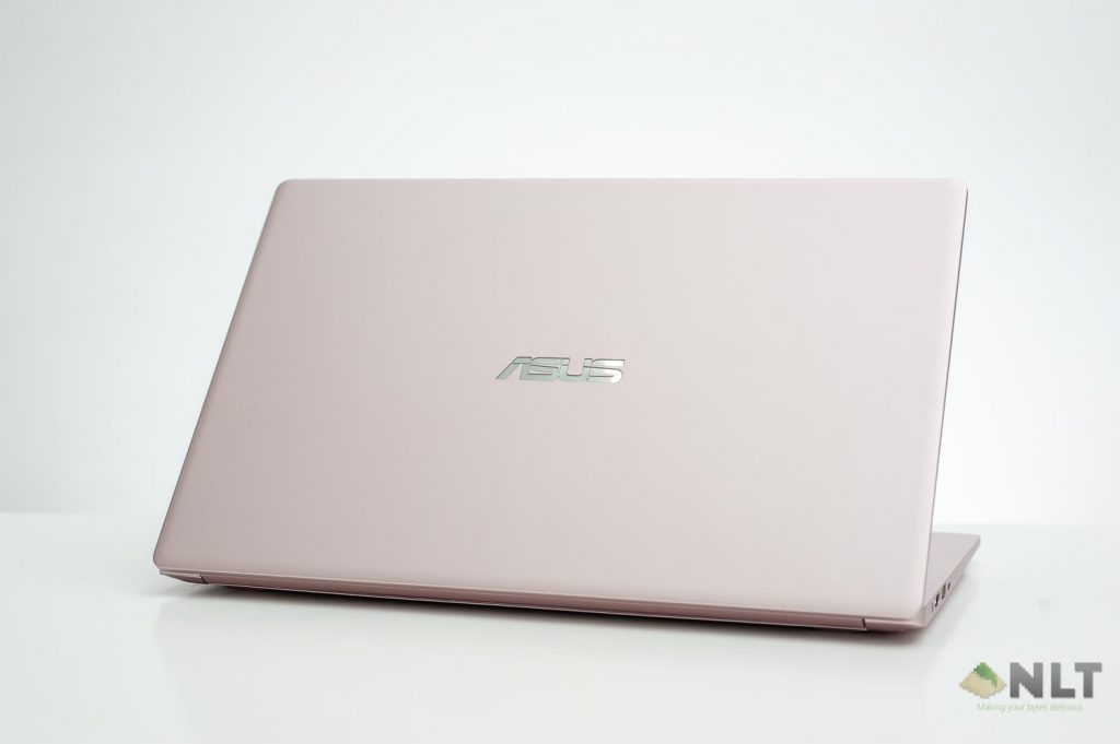 Review - ASUS VivoBook K403 2