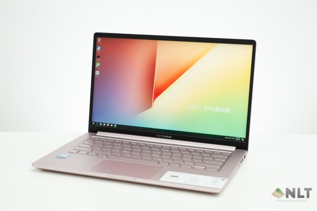 Review - ASUS VivoBook K403 1