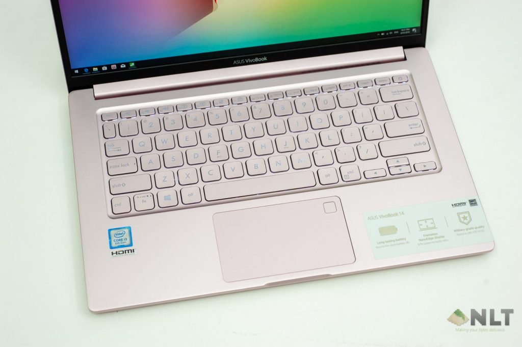 Review - ASUS VivoBook K403 4