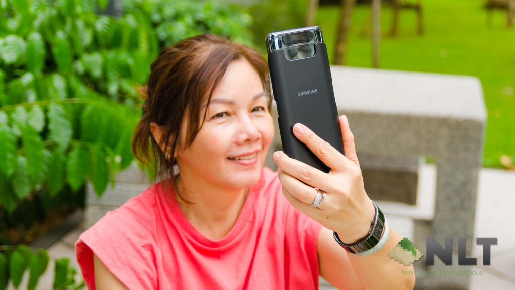 Samsung Galaxy A80
