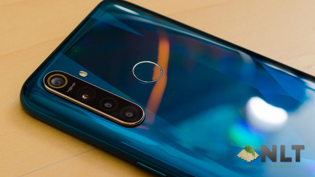 <em>realme</em> 5 Pro