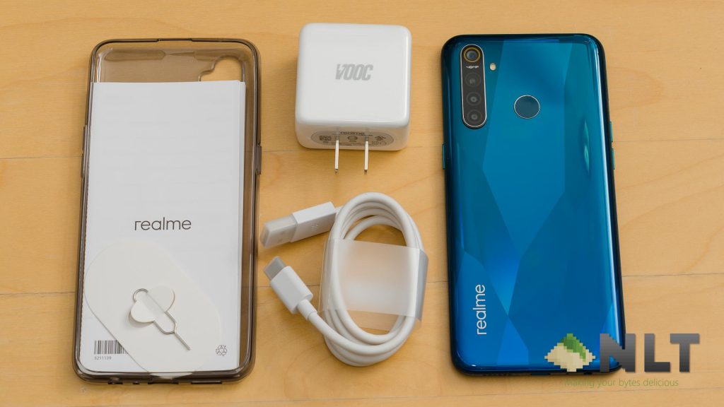 <em>realme</em> 5 Pro