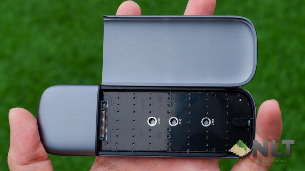 Ugreen M.2 SSD enclosure
