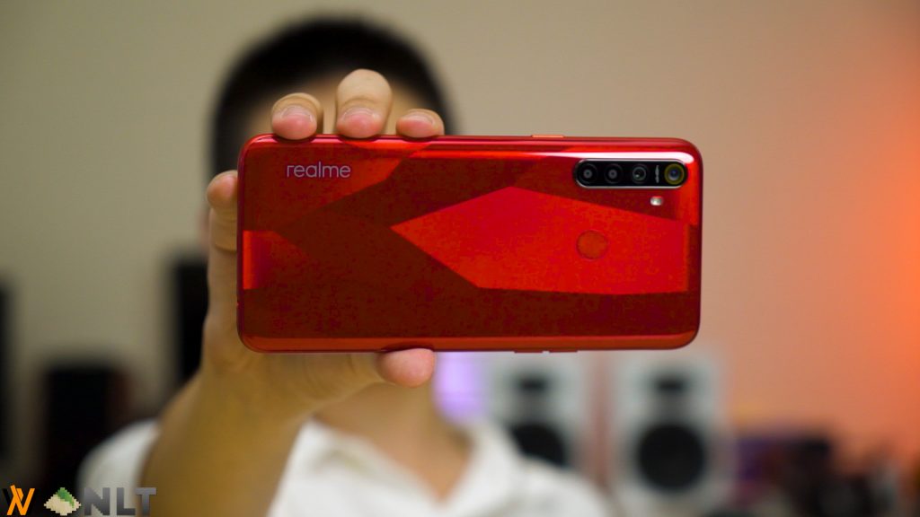 <em>realme</em> 5s
