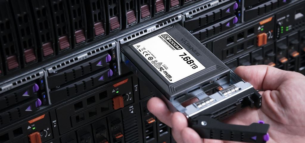 Kingston DC1000M Enterprise-Grade Data Center NVMe SSD Kingston DC1000M Enterprise-Grade Data Center NVMe SSD
