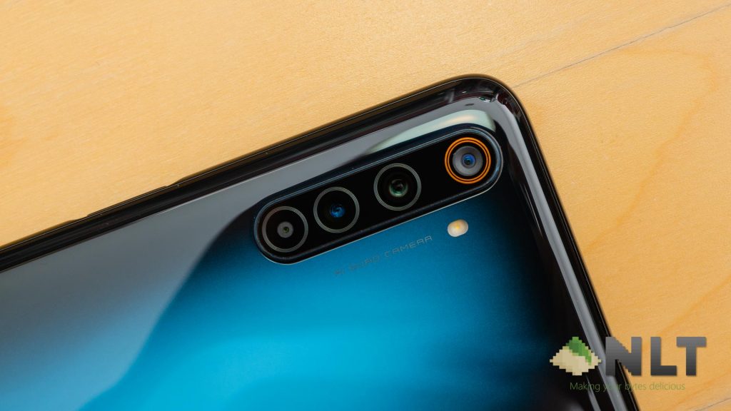<em>realme</em> 6 Pro