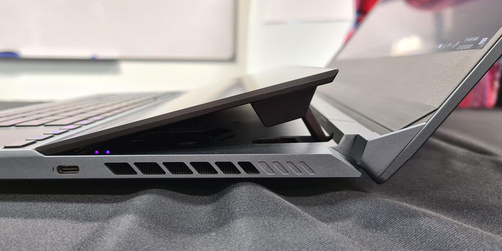 ASUS Zephyrus Duo 15
