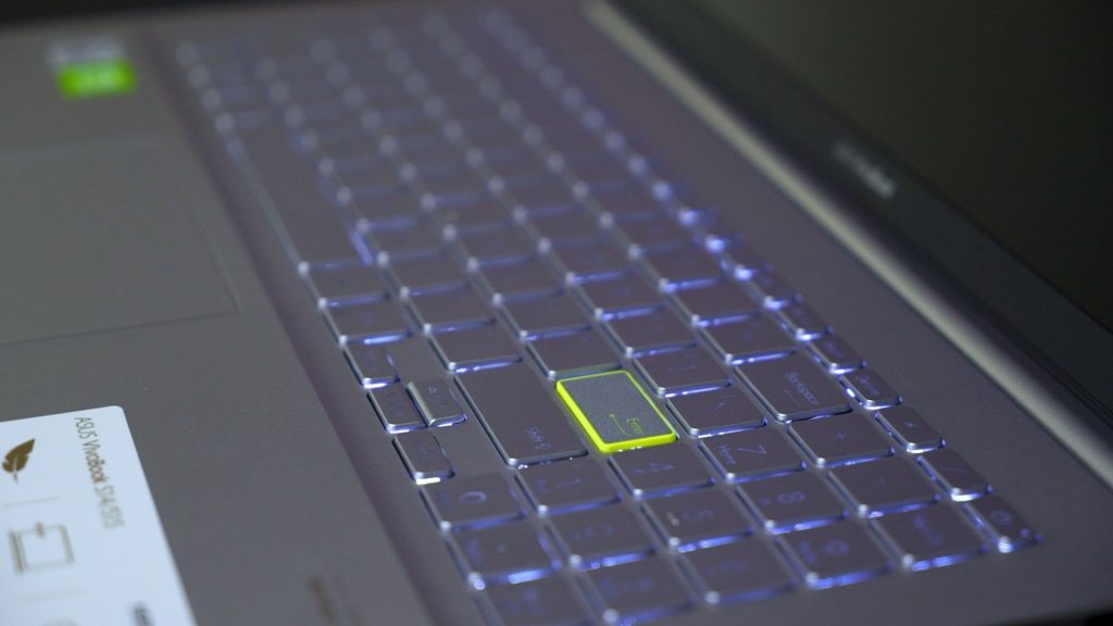 ASUS VivoBook S15 S533