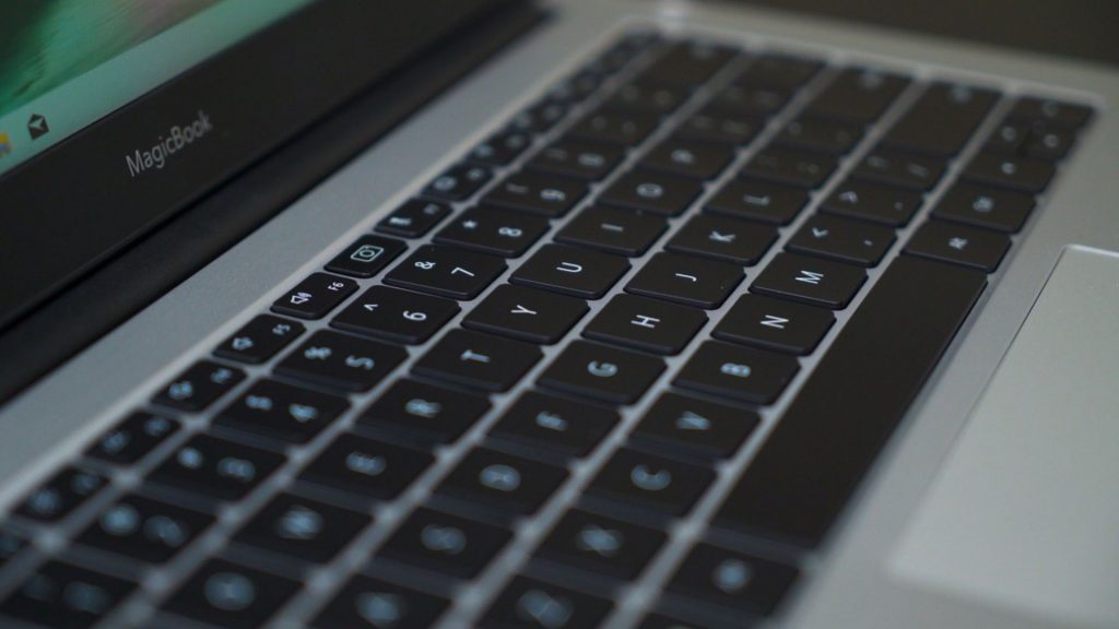 HONOR MagicBook 14
