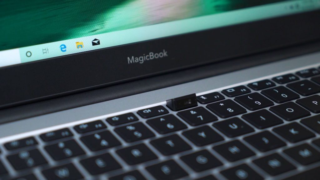 HONOR MagicBook 14