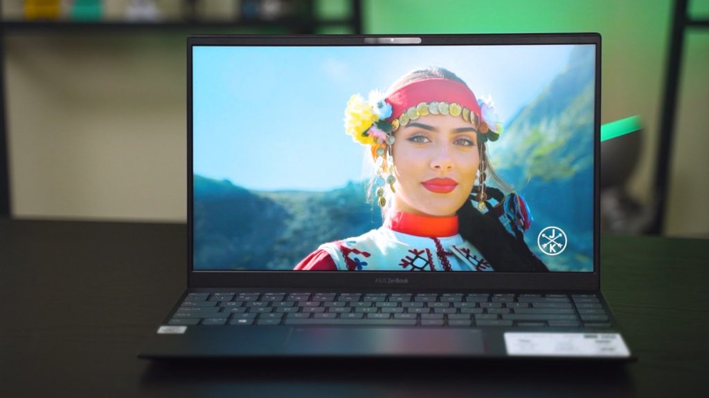 ASUS ZenBook 14 UX425