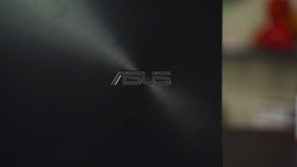 ASUS ZenBook 14 UX425
