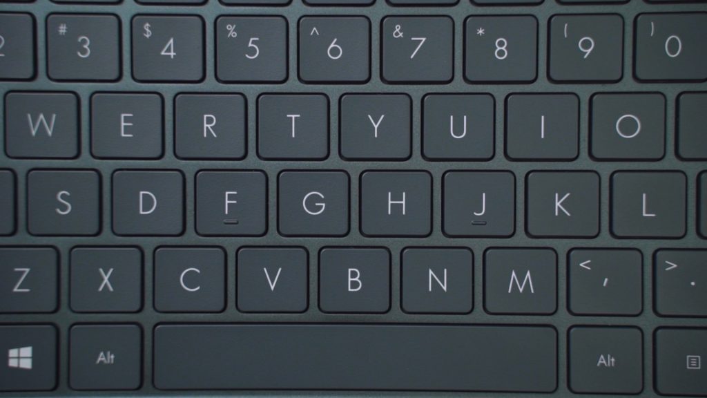 ASUS ZenBook 14 UX425