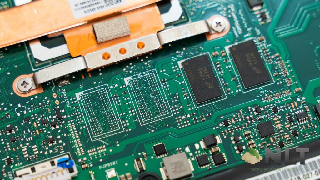 ASUS VivoBook 14 A413