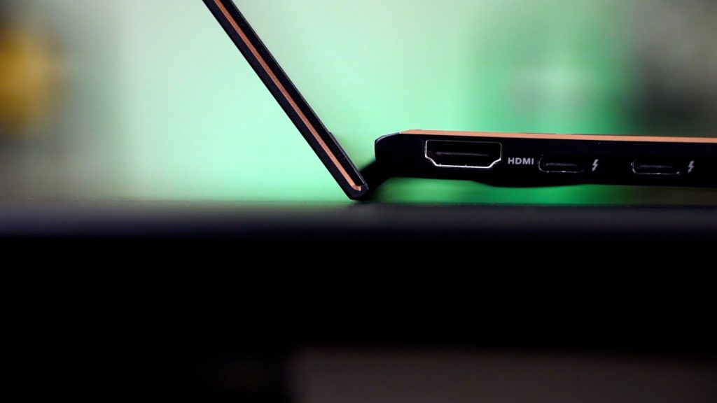 ASUS ZenBook Flip S UX371