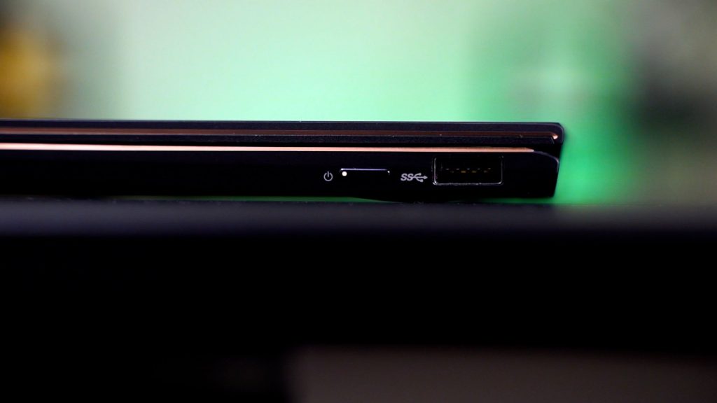 ASUS ZenBook Flip S UX371