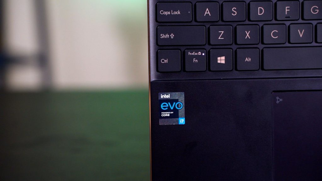 ASUS ZenBook Flip S UX371