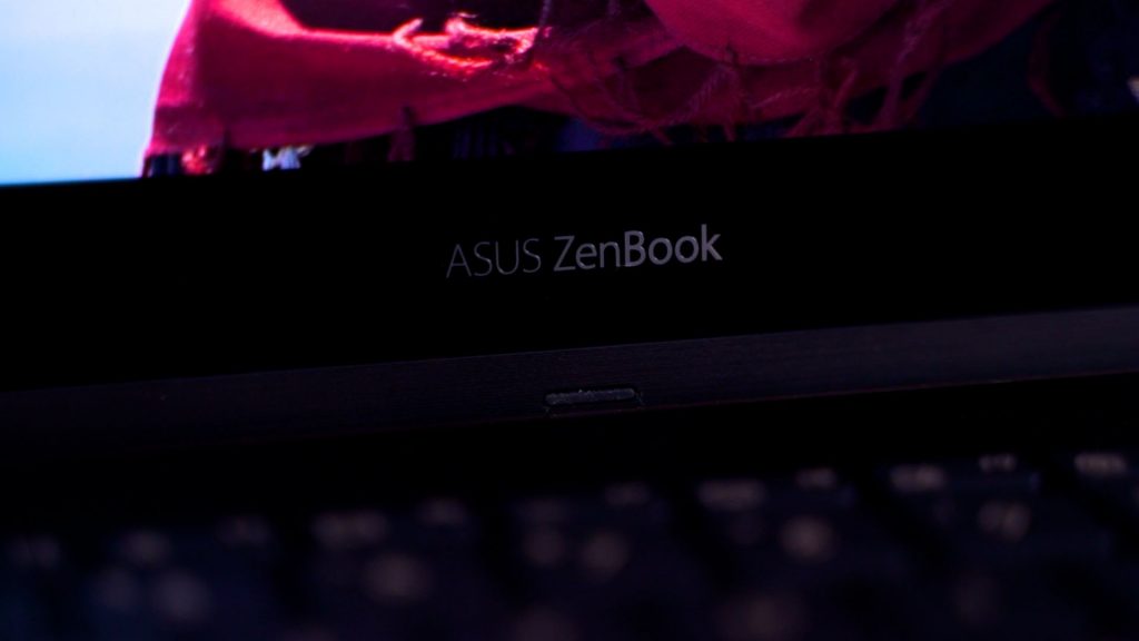 ASUS ZenBook Flip S UX371