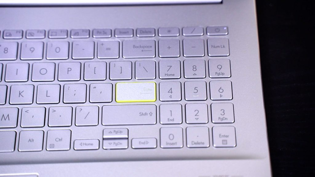 ASUS VivoBook S15 S533EA