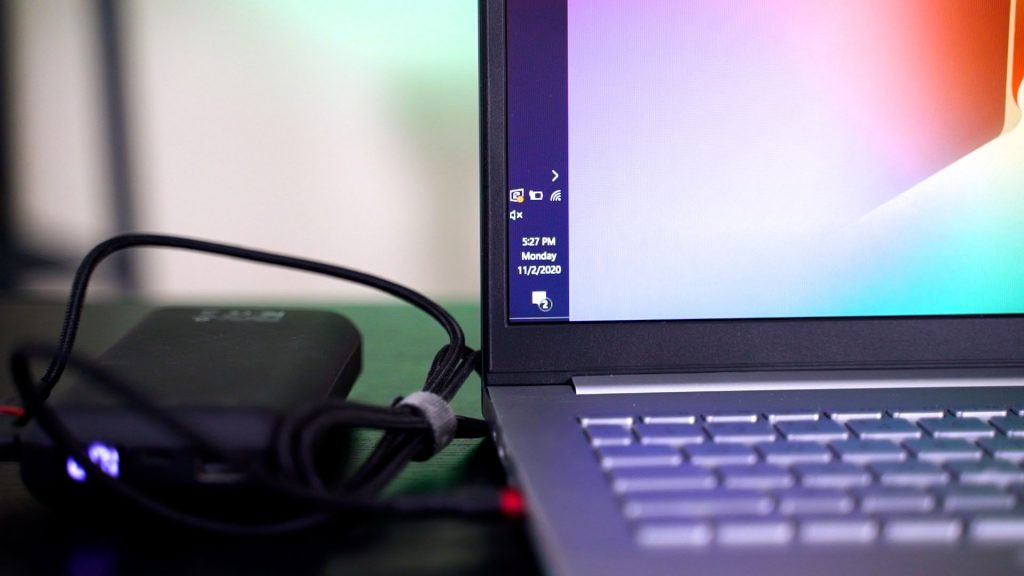 ASUS VivoBook S15 S533EA